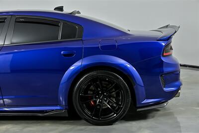 2022 Dodge Charger SRT Hellcat-$30K MODS-SUBS-AIR LIFT-KILL SWITCH   - Photo 9 - Joliet, IL 60435