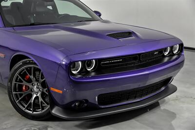 2016 Dodge Challenger SRT 392   - Photo 3 - Joliet, IL 60435