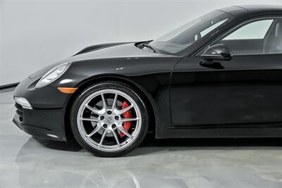 2012 Porsche 911 Carrera S   - Photo 7 - Joliet, IL 60435