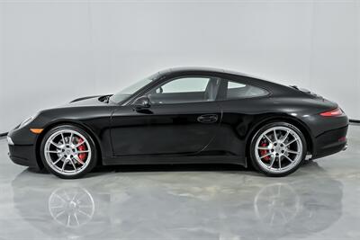 2012 Porsche 911 Carrera S   - Photo 8 - Joliet, IL 60435