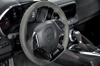 2023 Chevrolet Camaro ZL1   - Photo 25 - Joliet, IL 60435