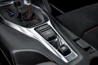 2023 Chevrolet Camaro ZL1   - Photo 37 - Joliet, IL 60435