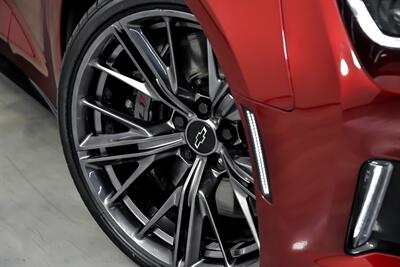 2023 Chevrolet Camaro ZL1   - Photo 4 - Joliet, IL 60435