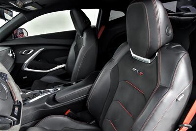 2023 Chevrolet Camaro ZL1   - Photo 23 - Joliet, IL 60435