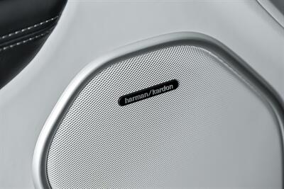 2021 Jeep Grand Cherokee Trackhawk-RARE OREO INTERIOR   - Photo 21 - Joliet, IL 60435