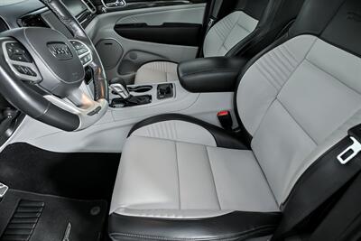 2021 Jeep Grand Cherokee Trackhawk-RARE OREO INTERIOR   - Photo 23 - Joliet, IL 60435