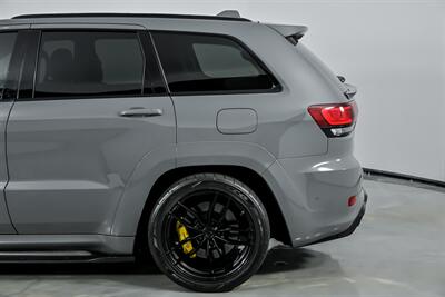 2021 Jeep Grand Cherokee Trackhawk-RARE OREO INTERIOR   - Photo 9 - Joliet, IL 60435