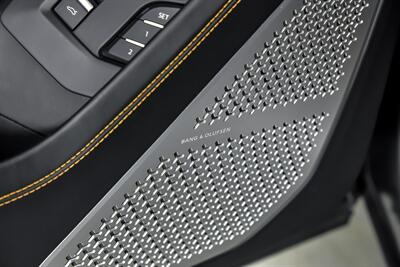 2021 Lamborghini Urus   - Photo 21 - Joliet, IL 60435