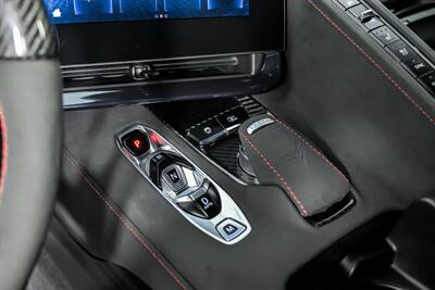2024 Chevrolet Corvette Z06 3LZ   - Photo 38 - Joliet, IL 60435