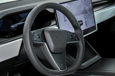 2025 Tesla Model S Plaid-WHITE GUTS! - Photo 23 - Joliet, IL 60435