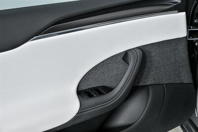 2025 Tesla Model S Plaid-WHITE GUTS! - Photo 17 - Joliet, IL 60435