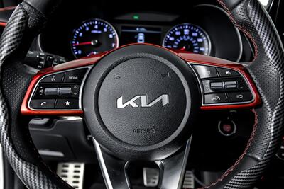 2023 Kia Forte GT   - Photo 27 - Joliet, IL 60435