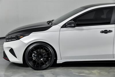2023 Kia Forte GT   - Photo 7 - Joliet, IL 60435