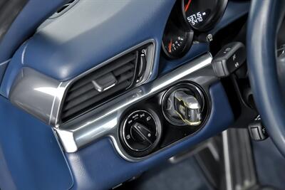 2013 Porsche 911 Carrera S   - Photo 26 - Joliet, IL 60435