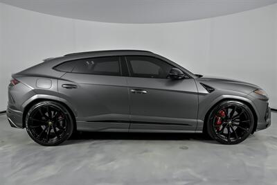 2021 Lamborghini Urus - Photo 14 - Joliet, IL 60435