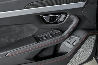 2021 Lamborghini Urus - Photo 18 - Joliet, IL 60435