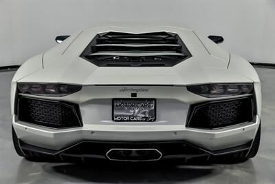 2015 Lamborghini Aventador LP 700-4   - Photo 11 - Joliet, IL 60435