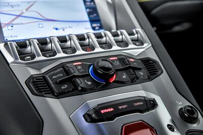 2015 Lamborghini Aventador LP 700-4   - Photo 37 - Joliet, IL 60435