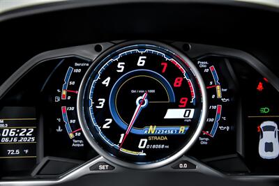 2015 Lamborghini Aventador LP 700-4   - Photo 27 - Joliet, IL 60435