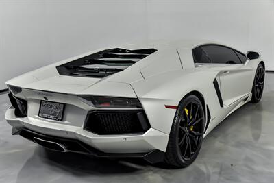2015 Lamborghini Aventador LP 700-4   - Photo 12 - Joliet, IL 60435
