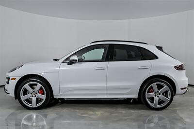 2016 Porsche Macan Turbo   - Photo 8 - Joliet, IL 60435