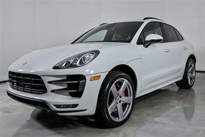 2016 Porsche Macan Turbo   - Photo 6 - Joliet, IL 60435
