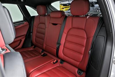 2016 Porsche Macan Turbo   - Photo 25 - Joliet, IL 60435