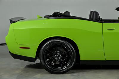 2023 Dodge Challenger SRT Hellcat Jailbreak-$50K CONVERTIBLE CONVERSION! - Photo 13 - Joliet, IL 60435