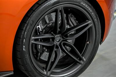 2017 McLaren 570S -LOADED WITH CARBON-SWEET SPEC!   - Photo 23 - Joliet, IL 60435