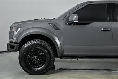 2018 Ford F-150 Raptor   - Photo 7 - Joliet, IL 60435