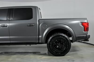 2018 Ford F-150 Raptor   - Photo 9 - Joliet, IL 60435