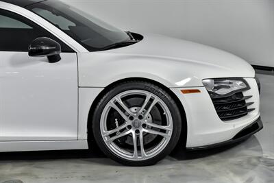 2009 Audi R8 quattro   - Photo 18 - Joliet, IL 60435