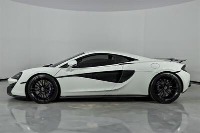 2017 McLaren 570S - Photo 8 - Joliet, IL 60435