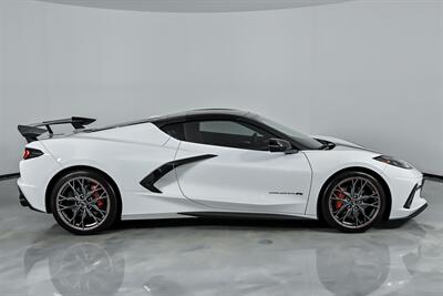 2023 Chevrolet Corvette Stingray   - Photo 14 - Joliet, IL 60435