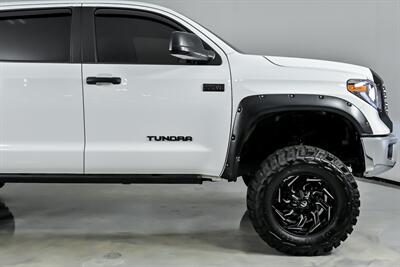 2020 Toyota Tundra TRD Pro PUNISHER EDITION   - Photo 14 - Joliet, IL 60435