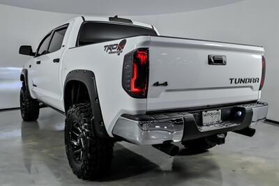 2020 Toyota Tundra TRD Pro PUNISHER EDITION   - Photo 9 - Joliet, IL 60435