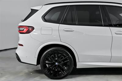 2021 BMW X5 M50i xDrive   - Photo 13 - Joliet, IL 60435