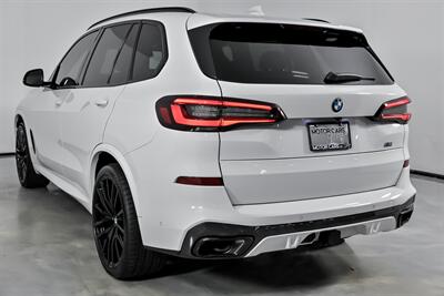 2021 BMW X5 M50i xDrive   - Photo 10 - Joliet, IL 60435