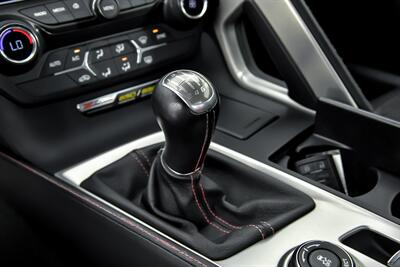 2017 Chevrolet Corvette Z06   - Photo 39 - Joliet, IL 60435