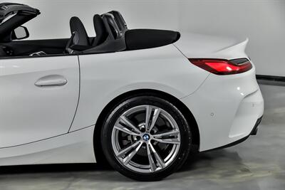 2025 BMW Z4 sDrive30i   - Photo 9 - Joliet, IL 60435