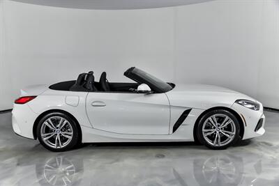 2025 BMW Z4 sDrive30i   - Photo 14 - Joliet, IL 60435