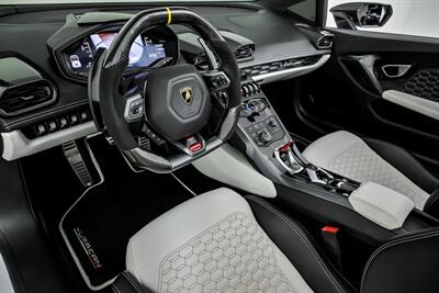 2018 Lamborghini Huracan LP 580-2 Spyder-$50K MODS-VORSTEINER KIT! - Photo 25 - Joliet, IL 60435