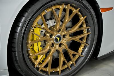 2018 Lamborghini Huracan LP 580-2 Spyder-$50K MODS-VORSTEINER KIT! - Photo 20 - Joliet, IL 60435