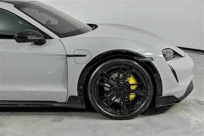 2022 Porsche Taycan 4S Cross Turismo   - Photo 15 - Joliet, IL 60435