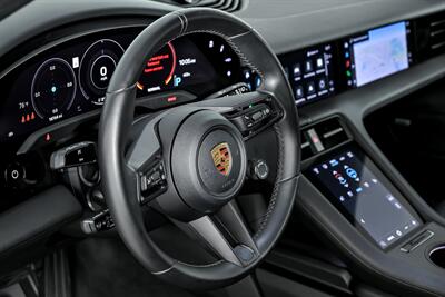 2022 Porsche Taycan 4S Cross Turismo   - Photo 25 - Joliet, IL 60435