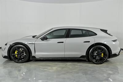 2022 Porsche Taycan 4S Cross Turismo   - Photo 8 - Joliet, IL 60435