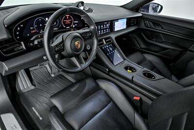 2022 Porsche Taycan 4S Cross Turismo   - Photo 20 - Joliet, IL 60435