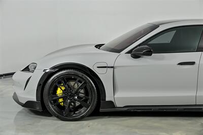 2022 Porsche Taycan 4S Cross Turismo   - Photo 7 - Joliet, IL 60435