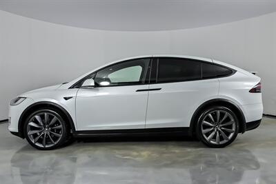 2018 Tesla Model X 75D - Photo 8 - Joliet, IL 60435