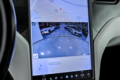 2018 Tesla Model X 75D - Photo 32 - Joliet, IL 60435